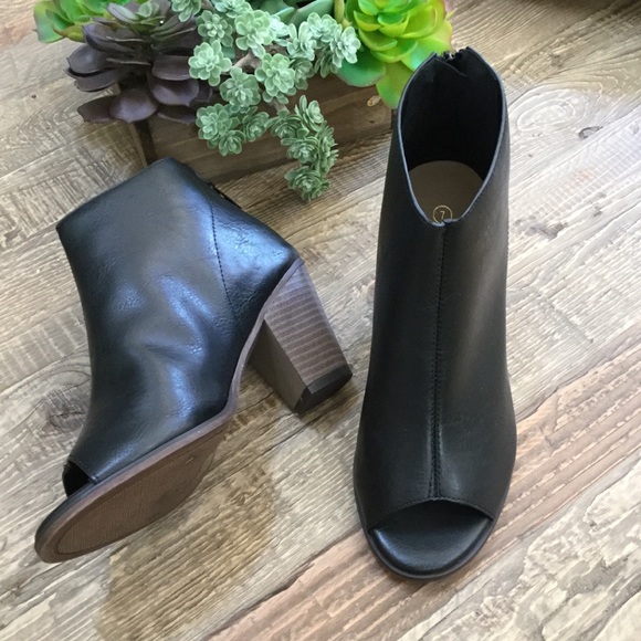 Monica-Open Toe Bootie - Picture 3 of 8